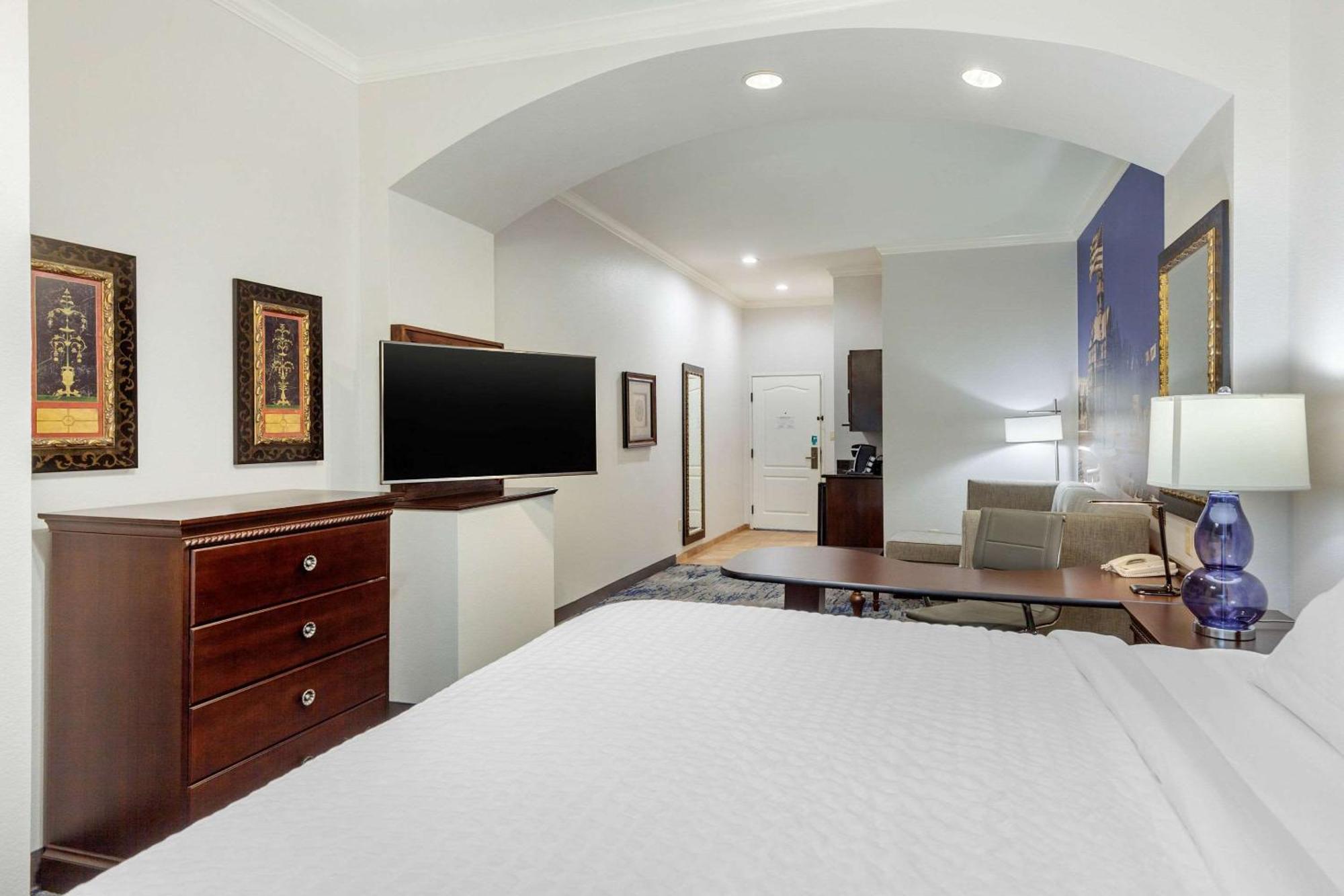 Clarion Pointe Sulphur Springs Dış mekan fotoğraf